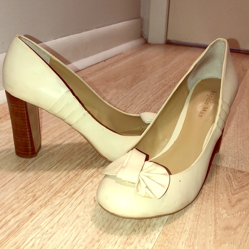 Ivory pumps